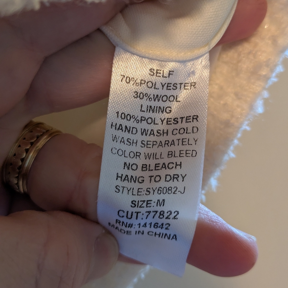 She & Sky Elegant Cream Women's Jacket - Picture 6 of 7